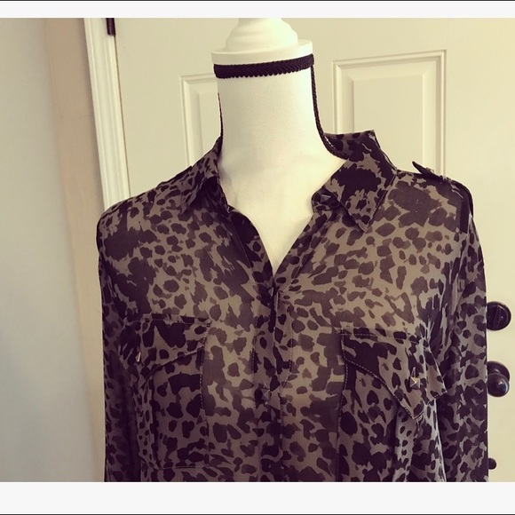 Rock & Republic Sheer Blouse - Picture 3 of 8